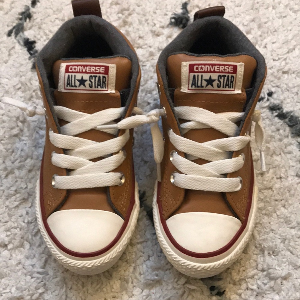 Converse slip on Leather Chuck Taylor